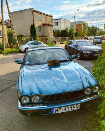 Jaguar XJ cena 27000 przebieg: 140000, rok produkcji 2000 z Płock małe 211